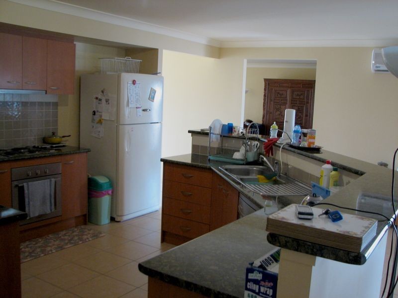 14 Arragan Court, Pacific Pines QLD 4211