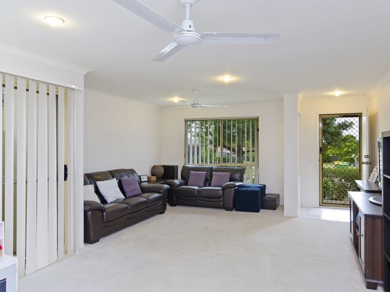 26 Molokai Crescent, Pacific Pines QLD 4211