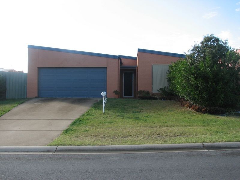 6 Easter Crescent, Pacific Pines QLD 4211