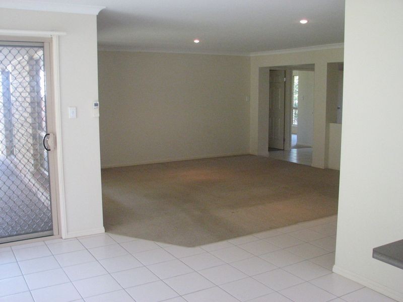 24 Victoria Drive, Pacific Pines QLD 4211