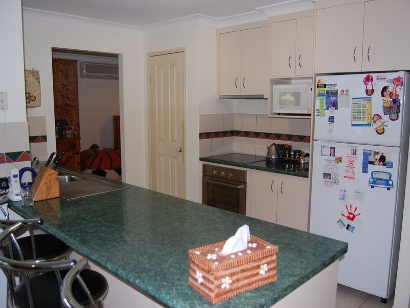27 Pacific Pines Boulevard, Pacific Pines QLD 4211