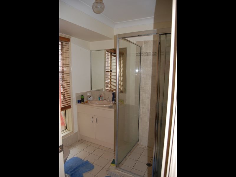27 Pacific Pines Boulevard, Pacific Pines QLD 4211