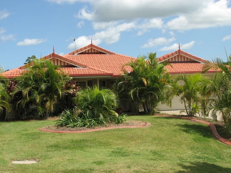 25 Govett Street, Pacific Pines QLD 4211