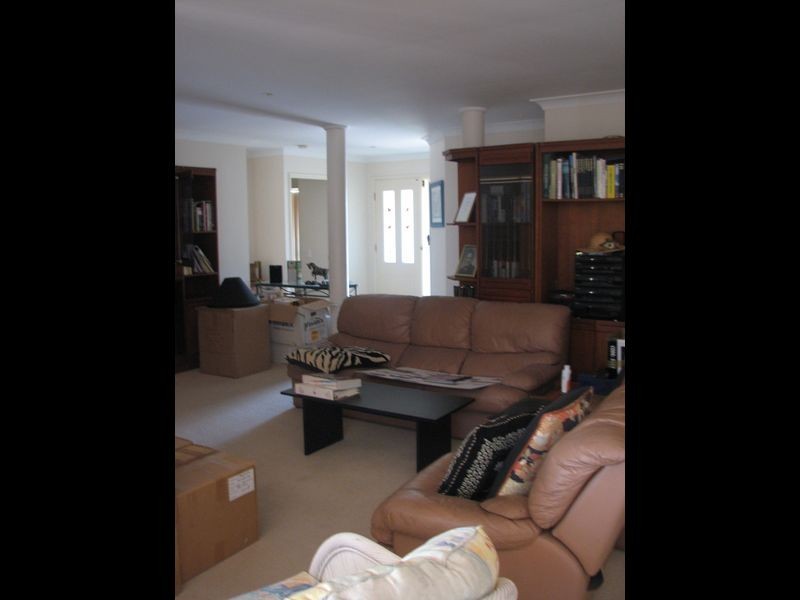 75 Santa Isobel Boulevard, Pacific Pines QLD 4211