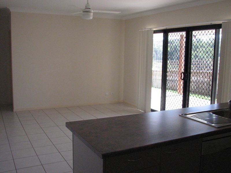 13 Osmond Court, Pacific Pines QLD 4211