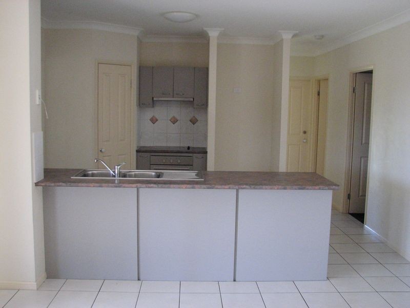 13 Osmond Court, Pacific Pines QLD 4211