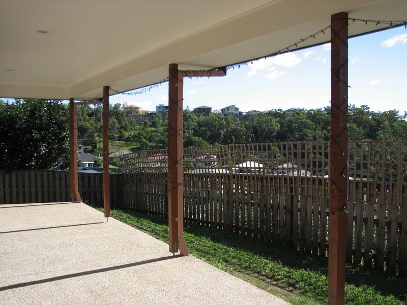 13 Osmond Court, Pacific Pines QLD 4211