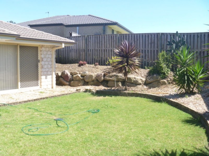 23 Barradeen Circuit, Pacific Pines QLD 4211