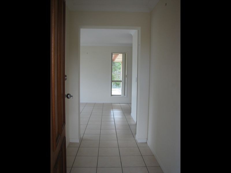 25 Penrhyn Street, Pacific Pines QLD 4211