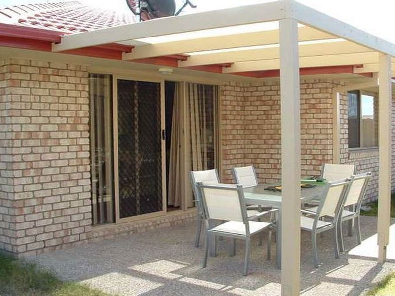 10 Carmarthen Circuit, Pacific Pines QLD 4211