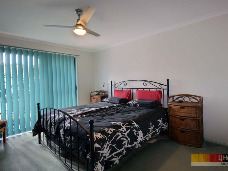 19 Howland Circuit, Pacific Pines QLD 4211