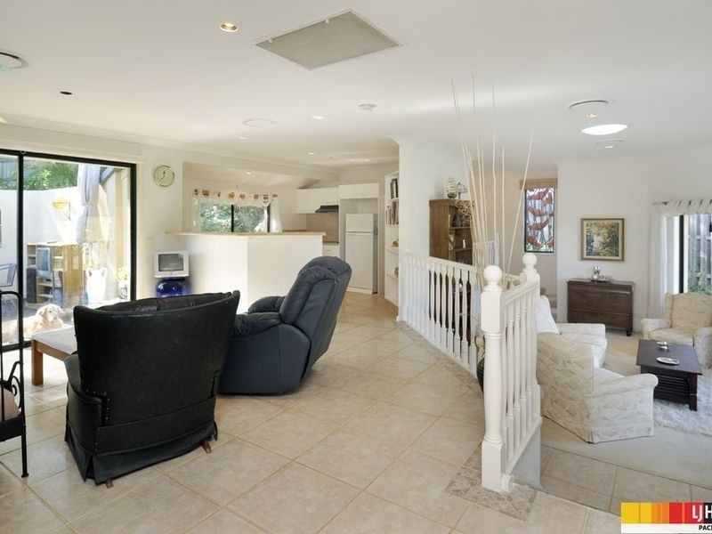 14 Austral Crescent, Pacific Pines QLD 4211