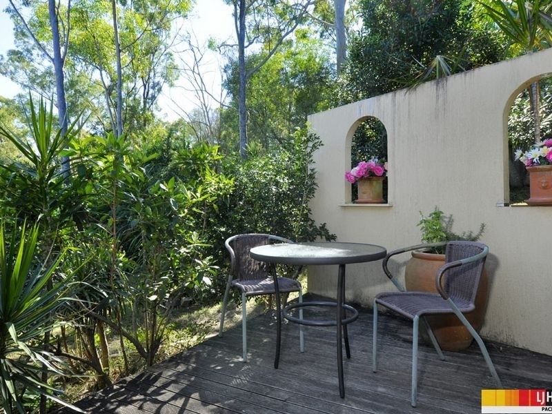 14 Austral Crescent, Pacific Pines QLD 4211