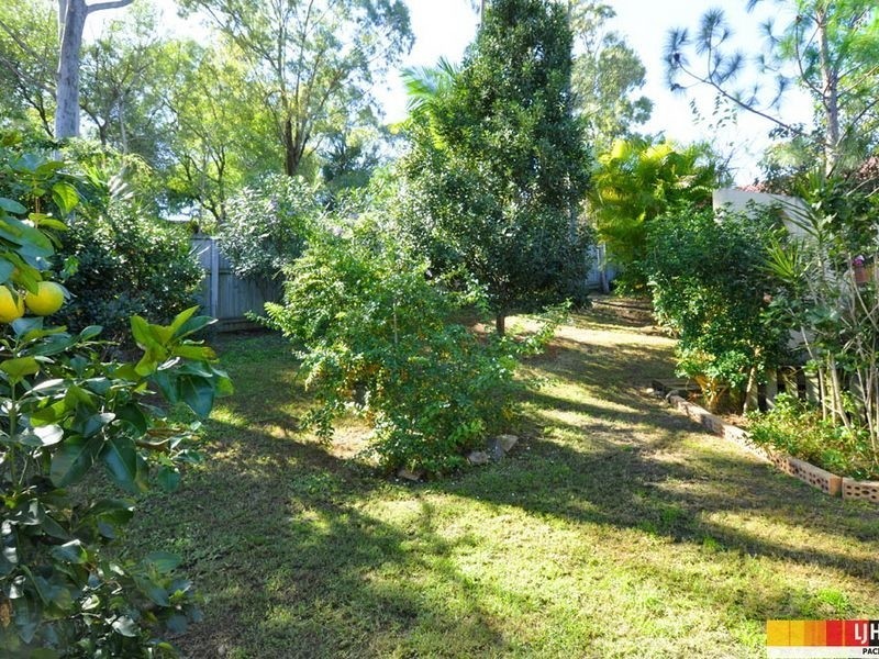 14 Austral Crescent, Pacific Pines QLD 4211