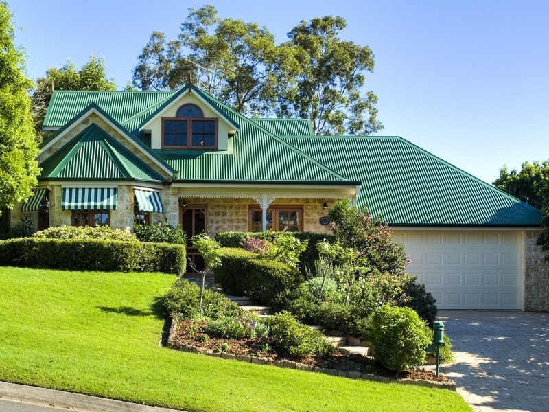 13 Phoenix Street, Pacific Pines QLD 4211