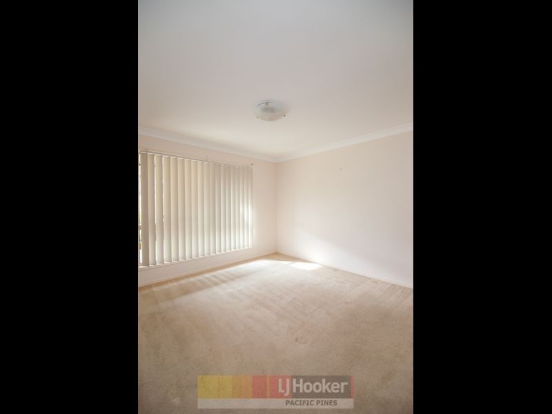 26 Maui Crescent, Oxenford QLD 4210