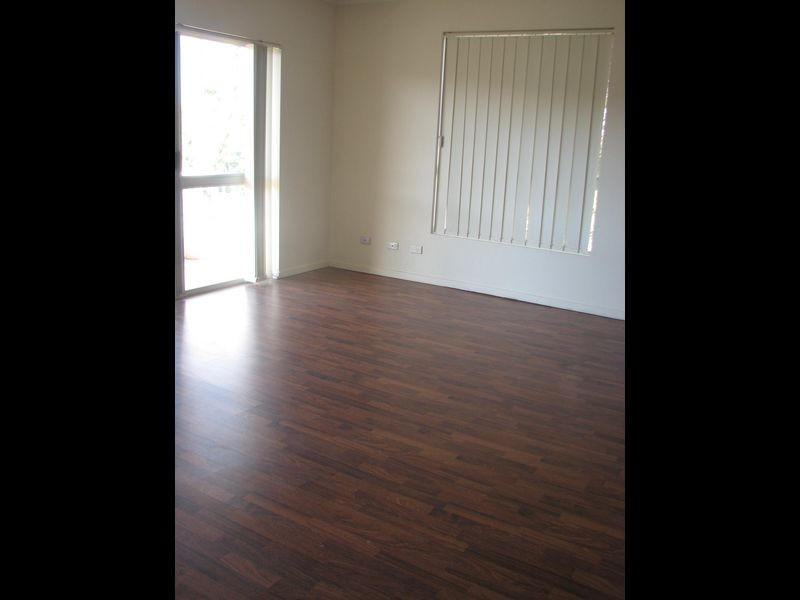 4/10 Parr Street, Biggera Waters QLD 4216