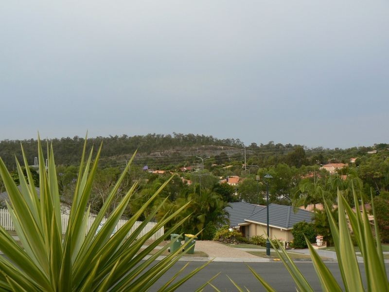 36 Capricorn Drive, Pacific Pines QLD 4211