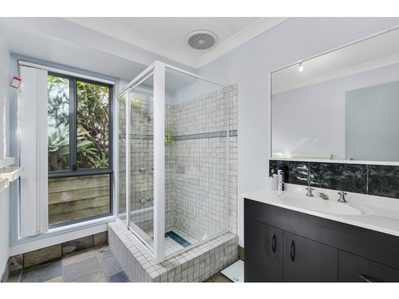 29 Nandi Terrace, Pacific Pines QLD 4211
