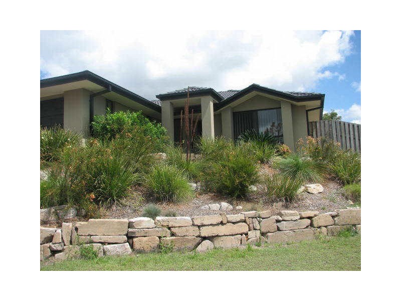 40 Penrhyn Street, Pacific Pines QLD 4211