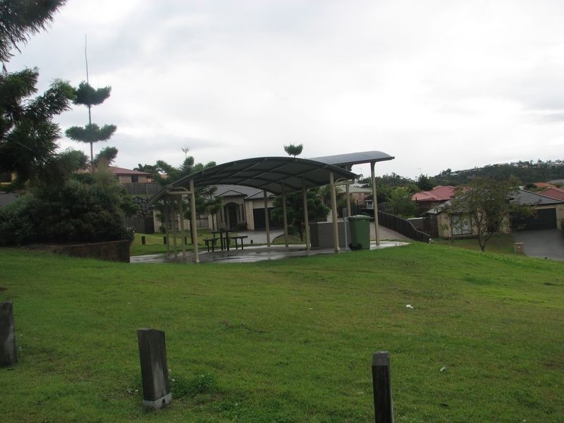 23 Heatons Crescent, Pacific Pines QLD 4211