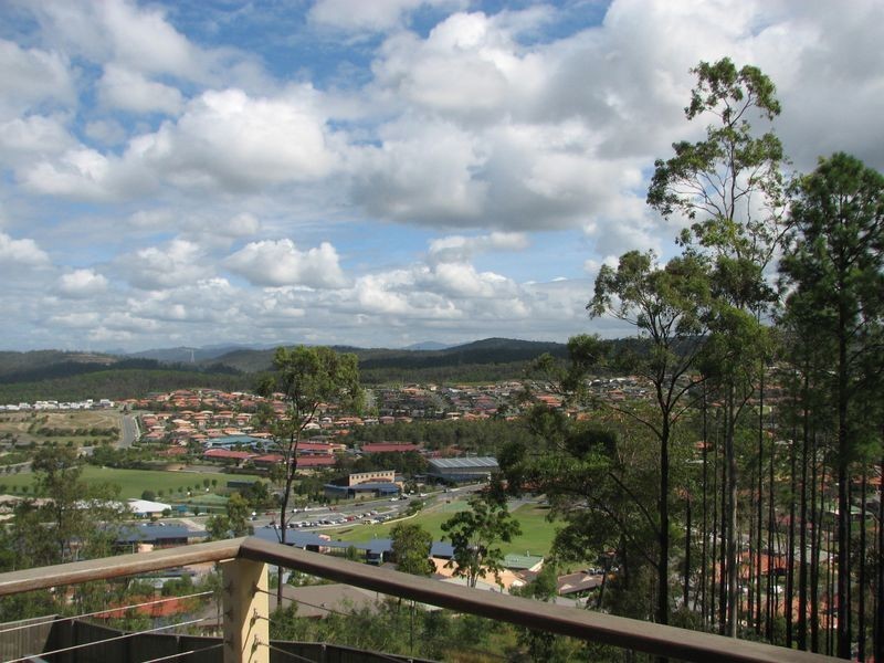 44 Midway Terrace, Pacific Pines QLD 4211