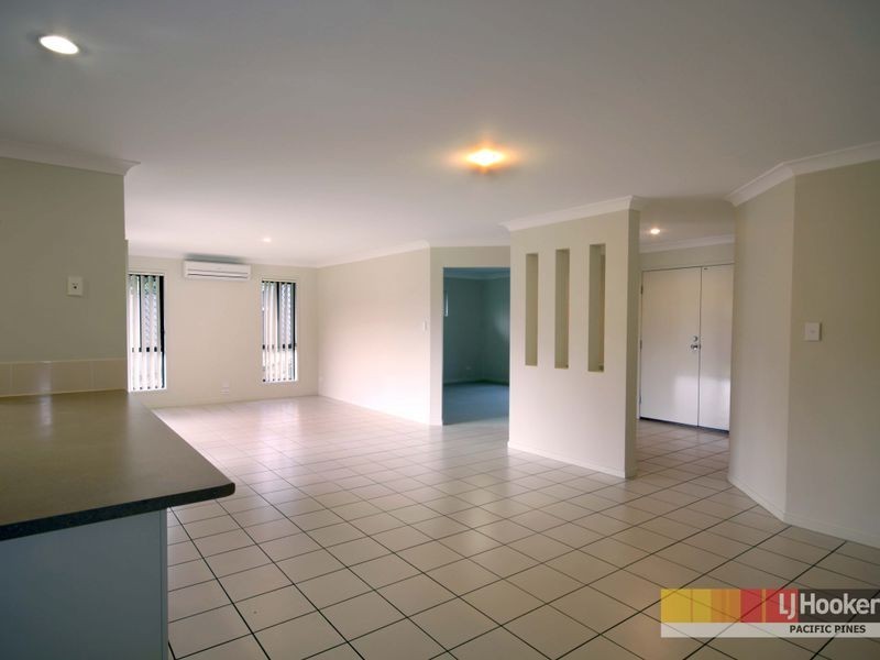 253 Universal Street, Oxenford QLD 4210