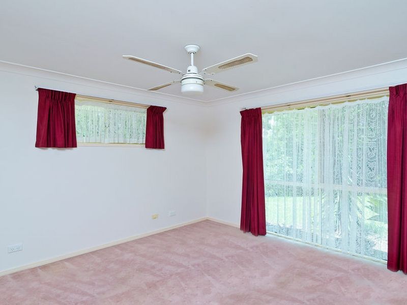 2 Bounty Way, Pacific Pines QLD 4211