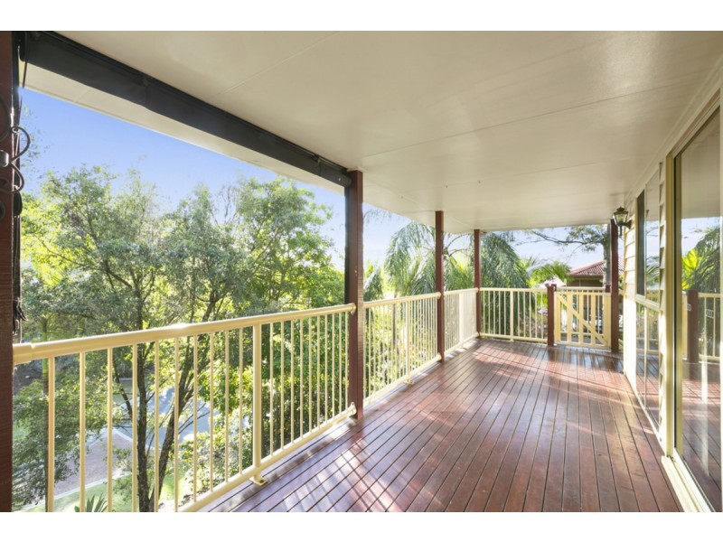 14 Bellona Court, Pacific Pines QLD 4211