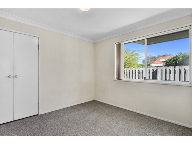 4 Frankston Court, Robina QLD 4226