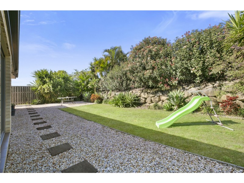 10 Argus Place, Pacific Pines QLD 4211