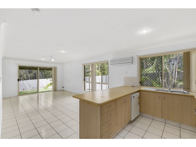 2/85 Cootharaba, Helensvale QLD 4212