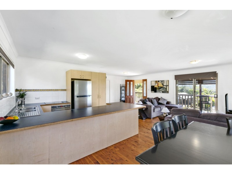 34 Capricorn Drive, Pacific Pines QLD 4211