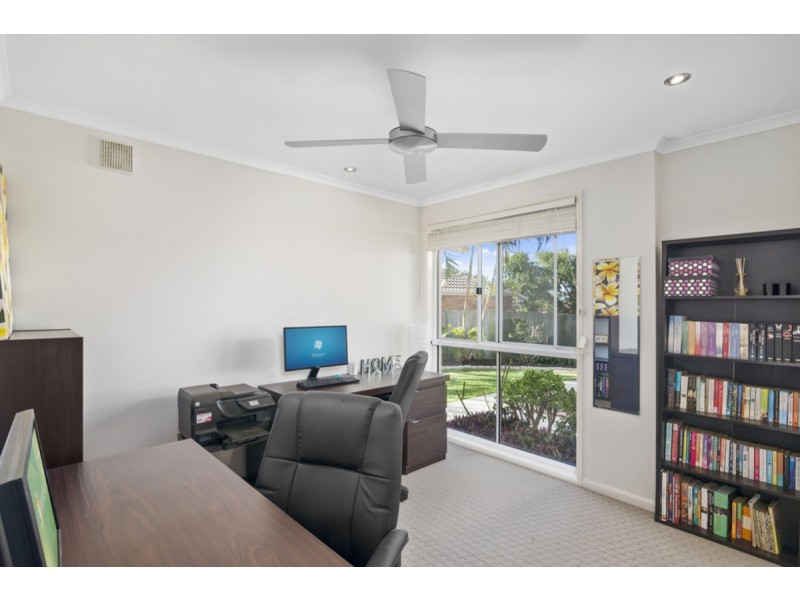37 Bards Court, Nerang QLD 4211