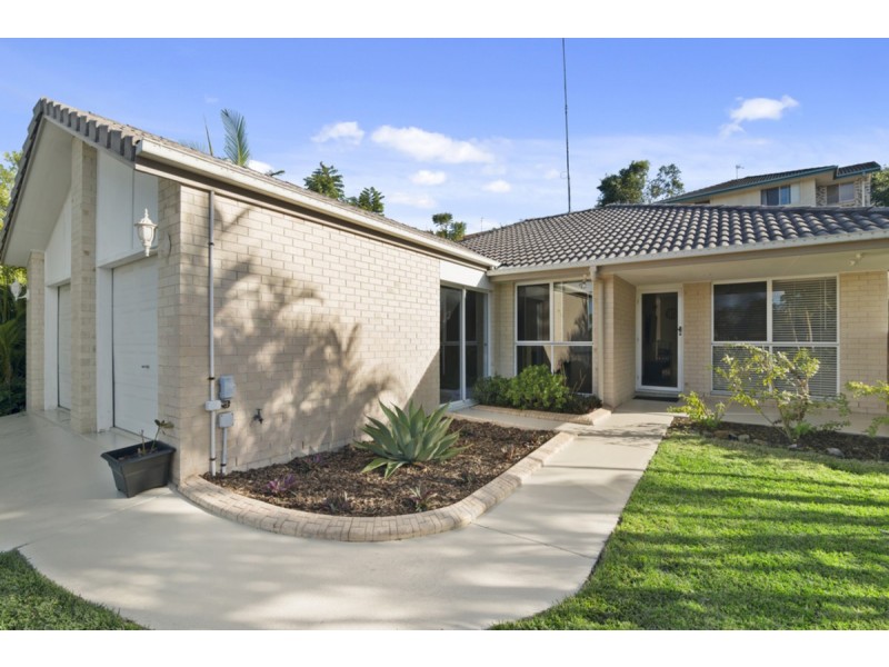37 Bards Court, Nerang QLD 4211
