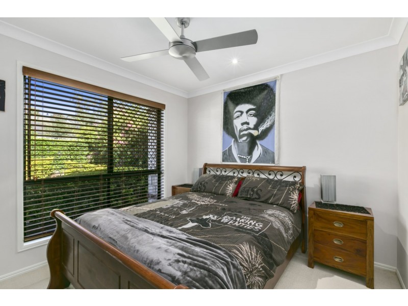 13 Roberts Drive, Maudsland QLD 4210