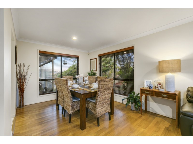 23 Midway Terrace, Pacific Pines QLD 4211