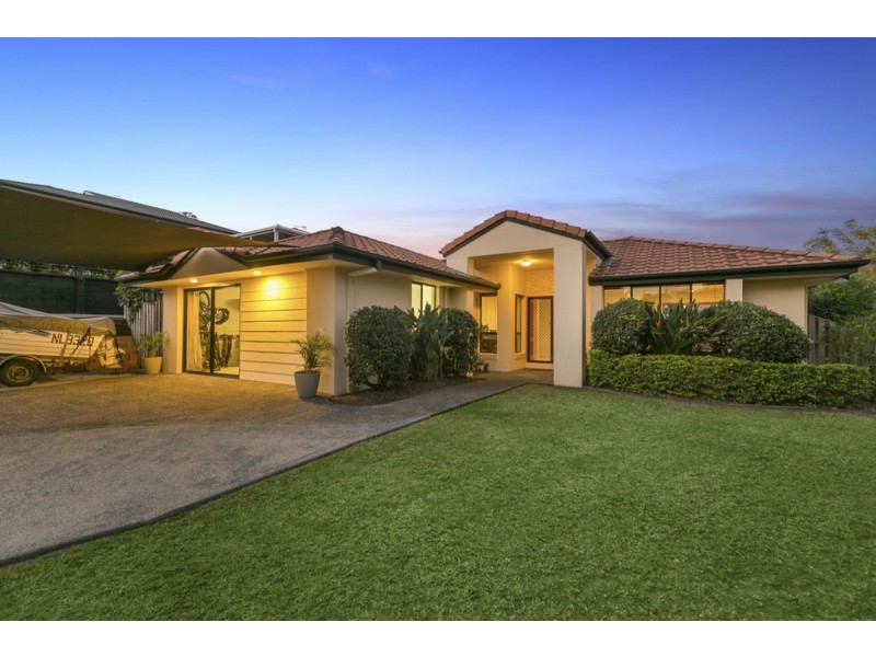 23 Midway Terrace, Pacific Pines QLD 4211