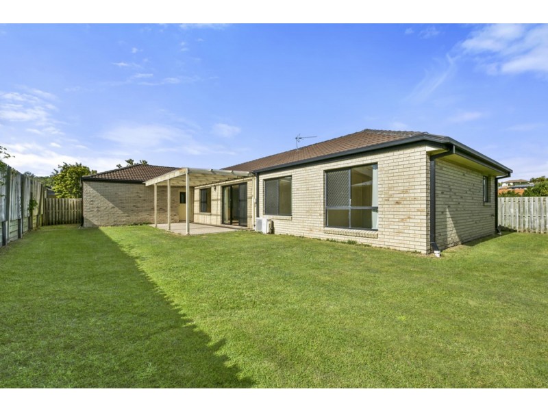 10 Granya Court, Pacific Pines QLD 4211