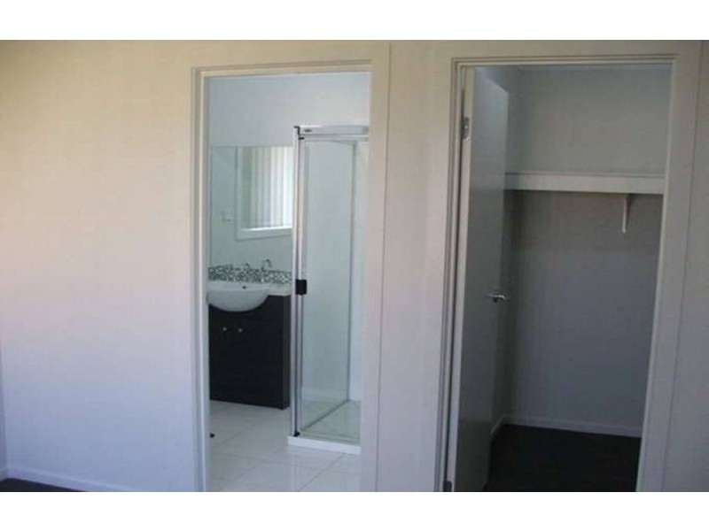 38 Collingrove Circuit, Pimpama QLD 4209
