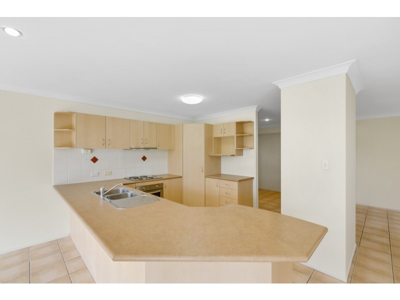 1/25 Mcrae Circuit, Pacific Pines QLD 4211