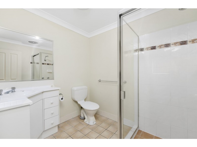 1/25 Mcrae Circuit, Pacific Pines QLD 4211