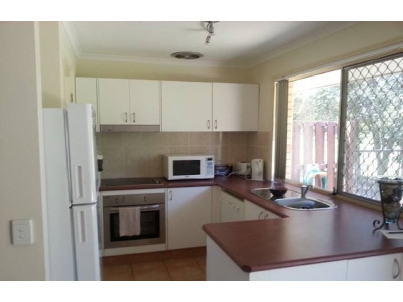 18 Eucalyptus Court, Oxenford QLD 4210