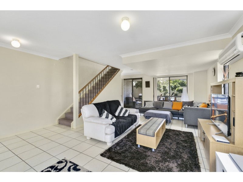 28/141 Pacific Pines Boulevard, Pacific Pines QLD 4211