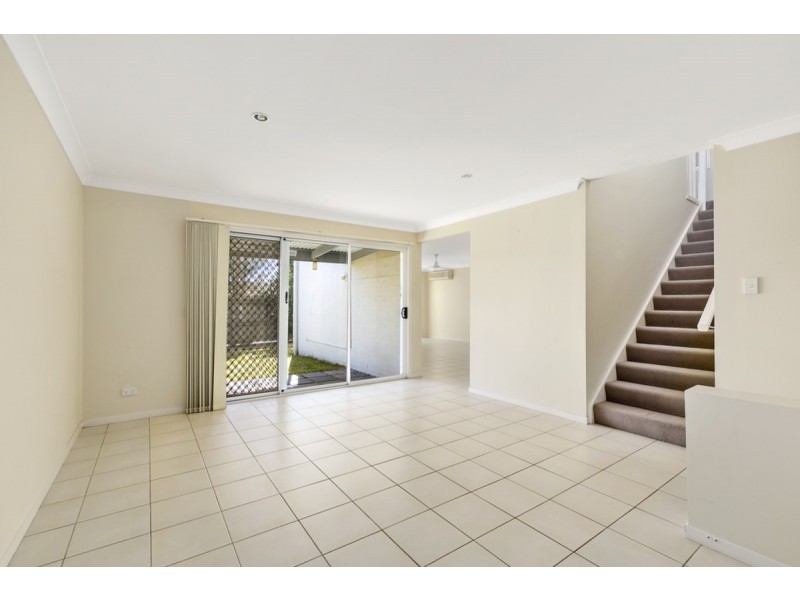 23 Norfolk Drive, Pacific Pines QLD 4211