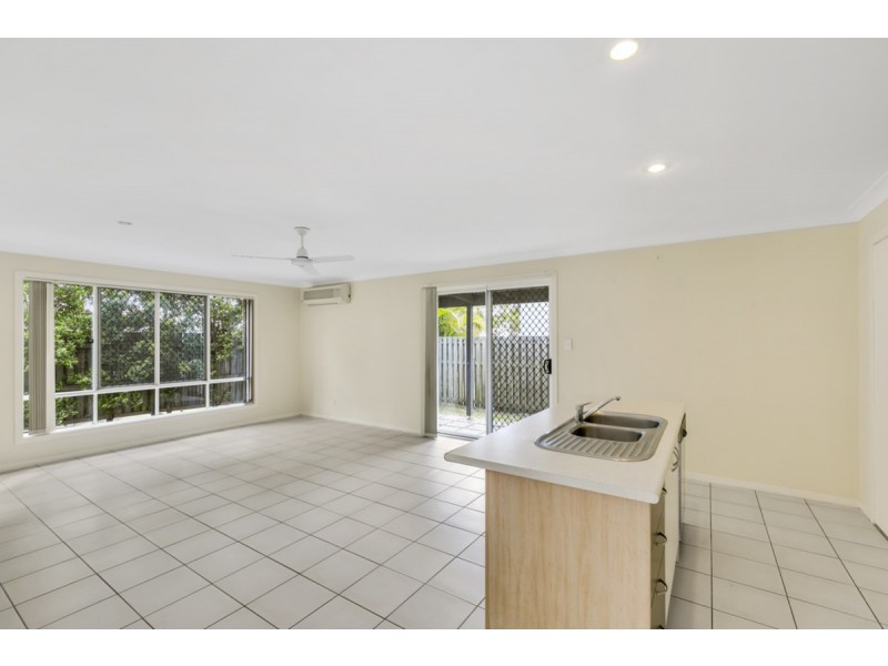23 Norfolk Drive, Pacific Pines QLD 4211