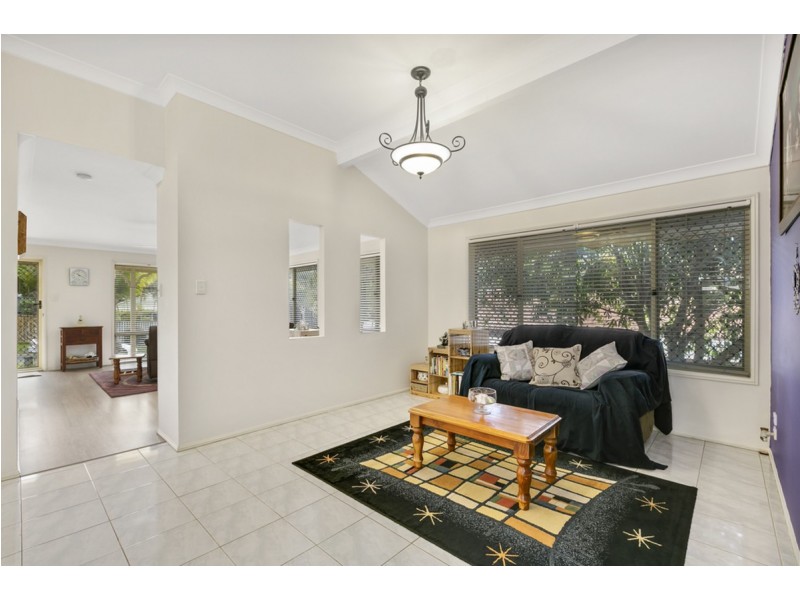 41 Nandi Terrace, Pacific Pines QLD 4211