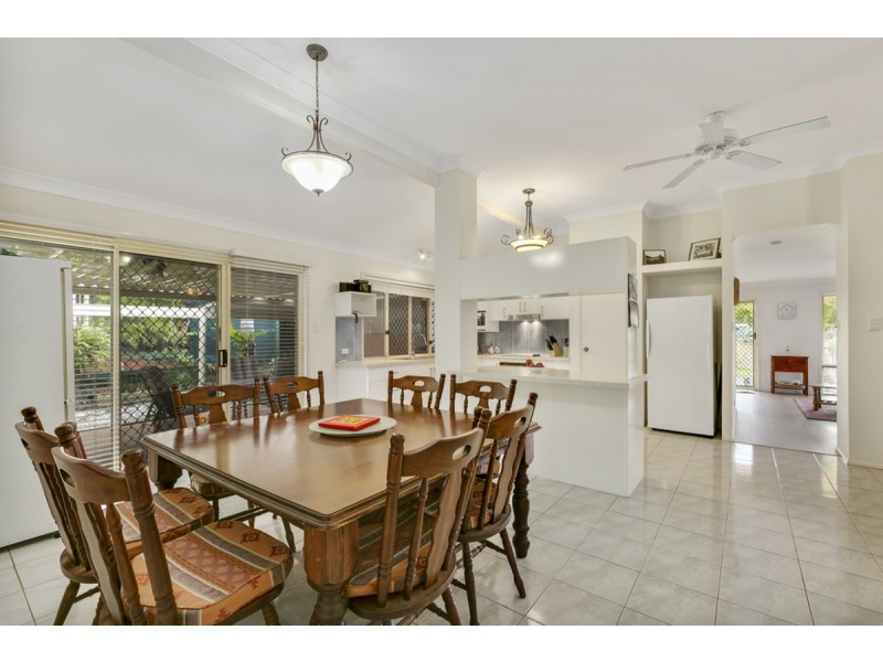 41 Nandi Terrace, Pacific Pines QLD 4211