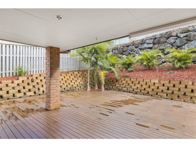 1/15 Mcrae Circuit, Pacific Pines QLD 4211