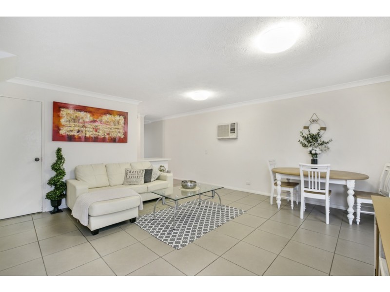 1/1A Mcleod Street, Highland Park QLD 4211